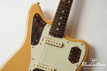 American Vintage ’62 Jaguar - Shell Pink / Matching Head