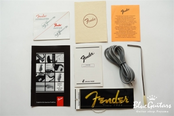 American Vintage ’62 Jaguar - Shell Pink / Matching Head