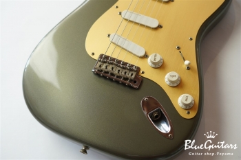 Eric Clapton Stratocaster - Pewter / Modified