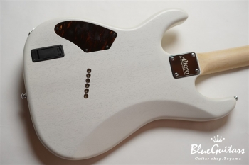 Astra Multi Scale - See-through White