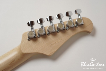 Astra Multi Scale - See-through White