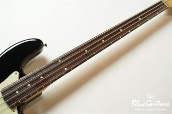 Made in Japan Traditional 60s Jazz Bass - Black