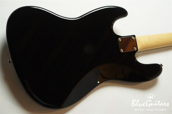 Made in Japan Traditional 60s Jazz Bass - Black