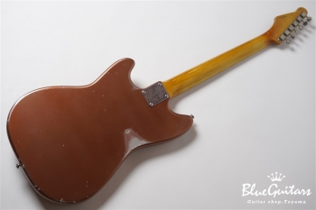 IRIS #083 - Burgundy Mist Metallic over Silver 