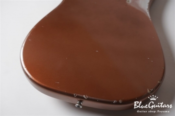 IRIS #083 - Burgundy Mist Metallic over Silver 