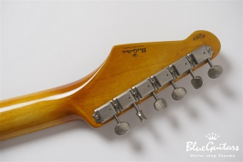 IRIS #083 - Burgundy Mist Metallic over Silver 