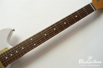 IRIS Standard #097 - White Blonde with Brass