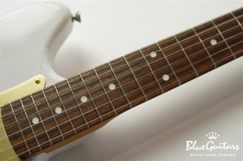 IRIS Standard #097 - White Blonde with Brass