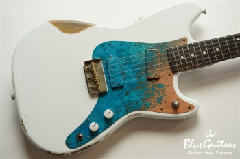 IRIS Standard #098 - White Blonde with Art Texture