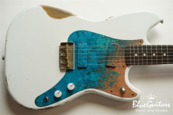 IRIS Standard #098 - White Blonde with Art Texture