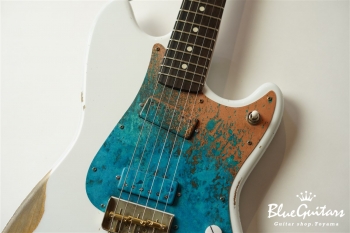 IRIS Standard #098 - White Blonde with Art Texture