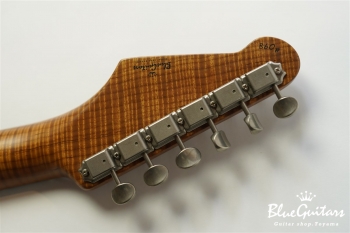 IRIS Standard #098 - White Blonde with Art Texture