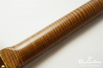 Model T. #100 Super Light Aged - Natural with Black