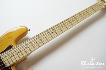 Made in Japan Hybrid II Jazz Bass V - Vintage Natural