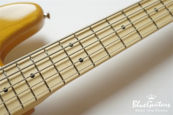 Made in Japan Hybrid II Jazz Bass V - Vintage Natural