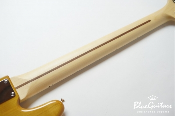 Made in Japan Hybrid II Jazz Bass V - Vintage Natural