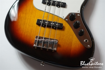 Made in Japan Hybrid II Jazz Bass - 3-Color Sunburst