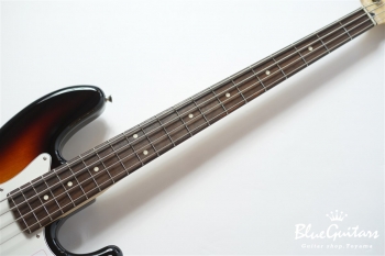 Made in Japan Hybrid II Jazz Bass - 3-Color Sunburst