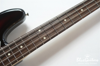 Made in Japan Hybrid II Jazz Bass - 3-Color Sunburst