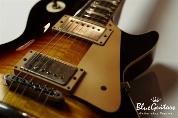 Portrait Line No.1 Standard / Burst #026 - DARK BURST