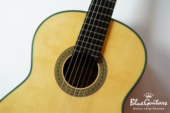 No.725 / 650mm - Spruce