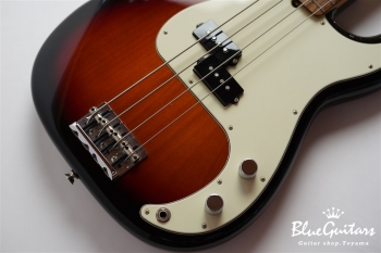 AMERICAN PROFESSIONAL PRECISION BASS