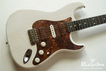 Model S. Patina #107 Light Aged - White Blonde with Copper Red