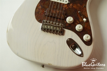 Model S. Patina #107 Light Aged - White Blonde with Copper Red