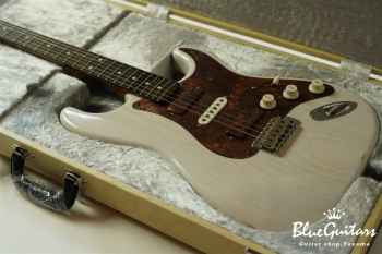 Model S. Patina #107 Light Aged - White Blonde with Copper Red