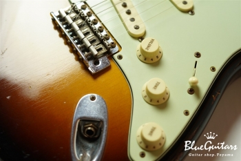 1963 Stratocaster Relic - Wide Black Faded 2-Color Sunburst