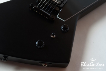 Explorer B-2 - Satin Ebony