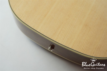 J-45 Studio Walnut - Antique Walnut