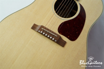 J-45 Studio Walnut - Antique Walnut