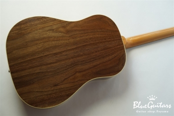 J-45 Studio Walnut - Antique Walnut