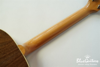 J-45 Studio Walnut - Antique Walnut