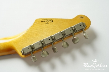 IRIS #111 - Sonic Blue over Lake Placid Blue Metallic over 2TS