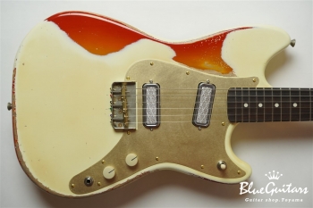 IRIS #102 - Vintage White over Cherry Sunburst 