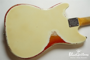 IRIS #102 - Vintage White over Cherry Sunburst 