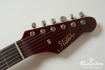 IRIS #104 - Black Cherry Metallic over Copper Red 