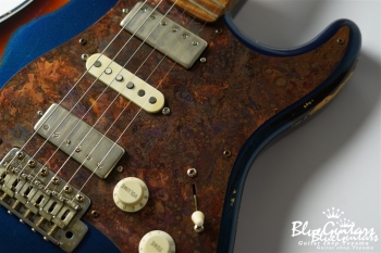 Model S. Lava #110 - Kenji Hiroi Signature Model