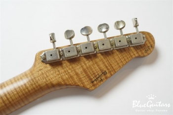 Model S. Lava #090 - Kenji Hiroi Signature Model