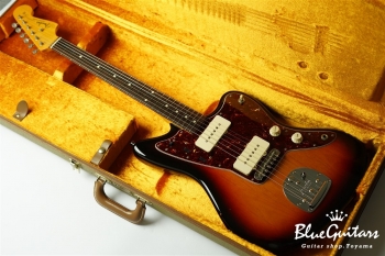 American Vintage ’62 Jazzmaster - 3-Color Sunburst