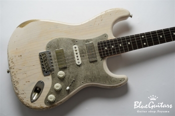 Model S. #043 Heavy Aged - White Blonde with Antique Silver