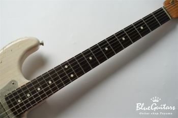 Model S. #043 Heavy Aged - White Blonde with Antique Silver