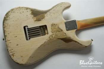 Model S. #043 Heavy Aged - White Blonde with Antique Silver