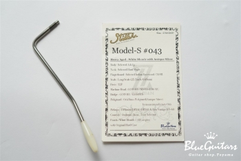 Model S. #043 Heavy Aged - White Blonde with Antique Silver
