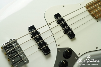 Player Jazz Bass - Polar White