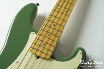 American Professional Precision Bass V - Antique Olive