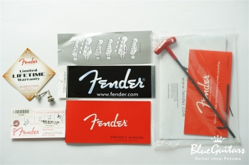 American Professional Precision Bass V - Antique Olive