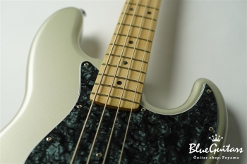 BETA J4 - Inca Silver